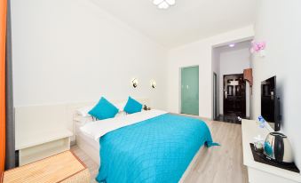Lanping Fuxiang Light Luxury Hotel