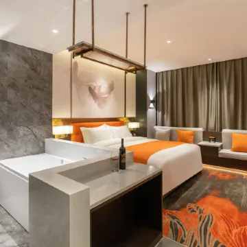 Lanling pearl Holiday Hotel