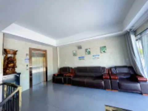 Wuwei Huadu Business Hotel