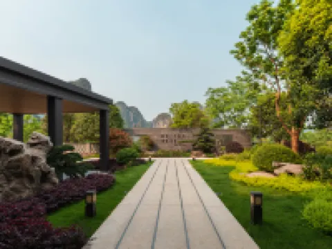 陽朔聚龍小鎮•山水度假酒店（十里畫廊遇龍河店） 陽朔酒店