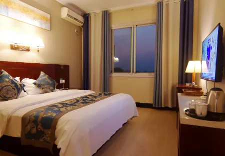 Xin hong yun hotel Отели рядом с достопримечательностью «Longchuan Gymnasium»