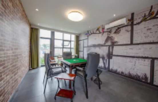Floral Hotel·Yuyao Intensive Tribal Hotel (Siming Lake Scenic Area)