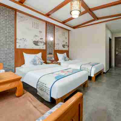 五台山銀龍山莊（五爺廟店） Rooms