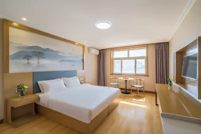 Bailu Binshe Hotel (Beijing Xinguozhanhou Shaqi Subway Station) فنادق في 