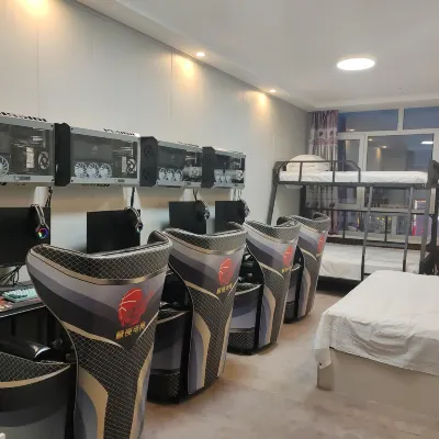 Wengniudqi Jiye Hotel Hotels near Happy City (formerly Mongolian King City)