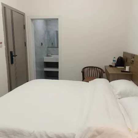 Tonggu Pailao Yajuge Homestay
