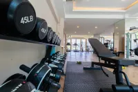 Vannee Golden Sands Beachfront Resort - Gym