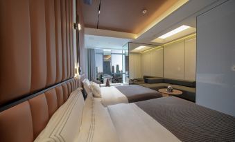 ISBELLO Lixin Landmark High Altitude Hotel (Jiefangbei Branch)