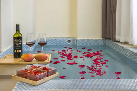 Shiguangxuan Hotel (Chengdu Daxuan High-speed Railway Station)