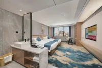 Echarm Plus Hotel (Nanning Railway Station Chaoyang Square)