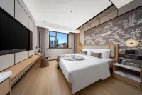 Aishang Baide Hotel (Yiwu International Trade City Xinguanghui Branch)