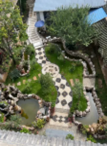 Huayuxuan Inn
