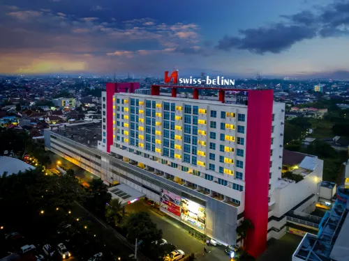 Swiss-Belinn Malang Hotels in Klojen