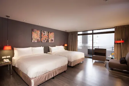 CHECK inn SELECT Hualien LinSen
