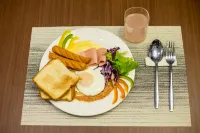 Riverside Hotel - breakfast