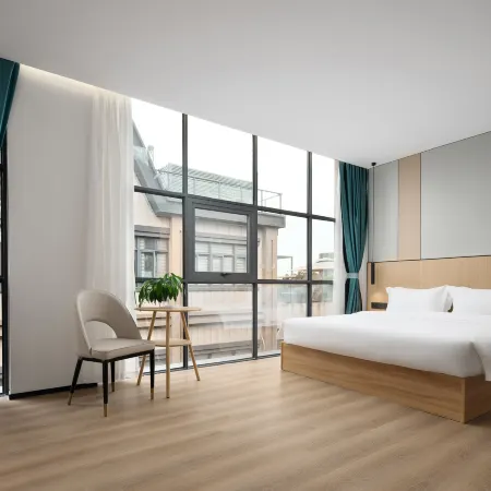 Weilanjian Hotel (Haikou Meilan Airport)
