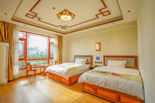 Jianshui Chengfa Business Hotel (Guangci Lake Store)