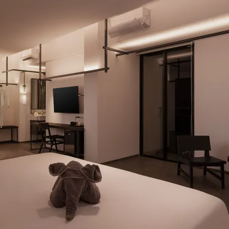 REZ Hotel Semarang