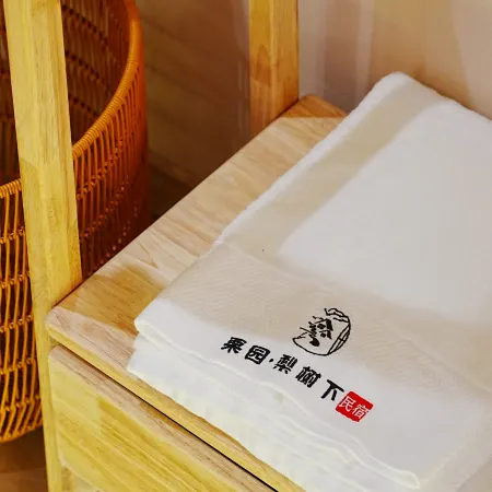 Liyuan · Lishuxia Homestay (Longnan High-Speed Railway Station)