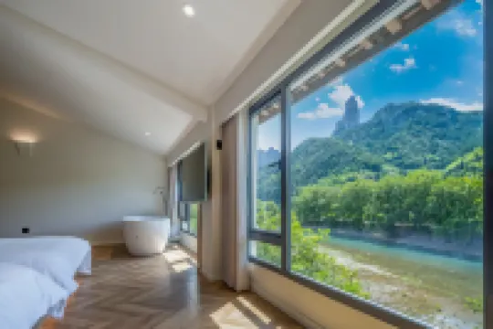 Xianju Hesu Shanju Platinum Homestay