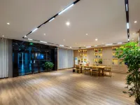 GELI Hotel (Tongcheng Liuchichi Alley) Hotels in Tongcheng