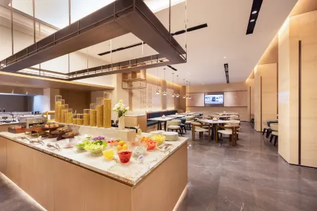 Atour Hotel Beijing Zhongguancun Xueyuanqiao Subway Station Отели рядом с достопримечательностью «Sinopec Management Institute Branch»