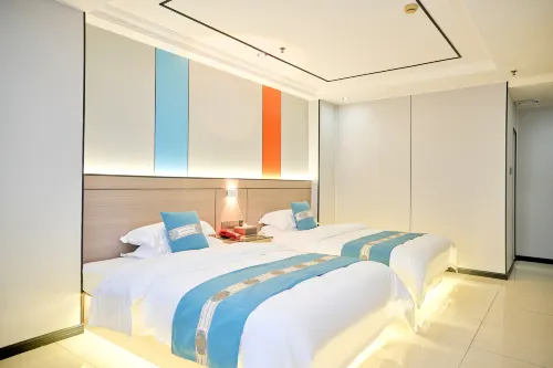 Luoding Longda Hotel