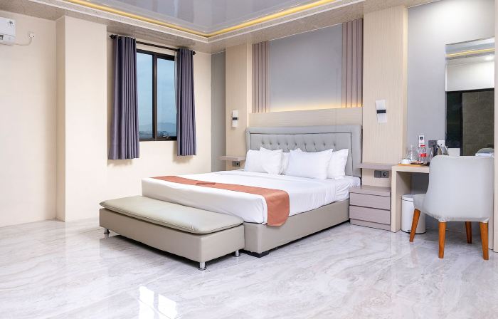 Grand Valonia Hotel Cafe & Park Jember
