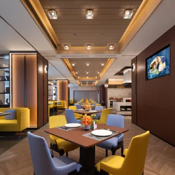 Hampton by Hilton Changsha Wuyi Square Отели рядом с достопримечательностью «Orange Island»