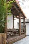 Luoyang Xingfuli Inn (Shizi Street Night Market Luoqi Ancient City Branch)