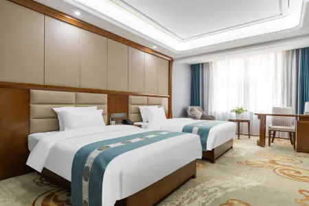 Dunhuang Shazhou Jinghua Hotel (Museum Branch) Отели рядом с достопримечательностью «Dunhuang Ancient City»