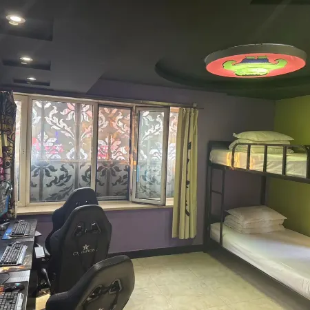 Mudanjiang Hutong E-sports Hotel