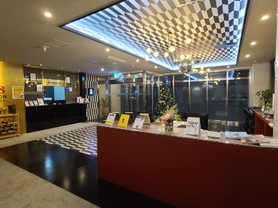Bon Hotel Business