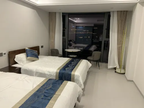 Cangnan Yuhao Langliwan Hotel