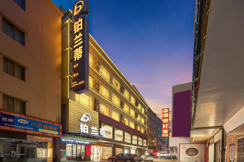 Platinum Apartment Hotel (Zhongshan Guzhen International Lighting Center)