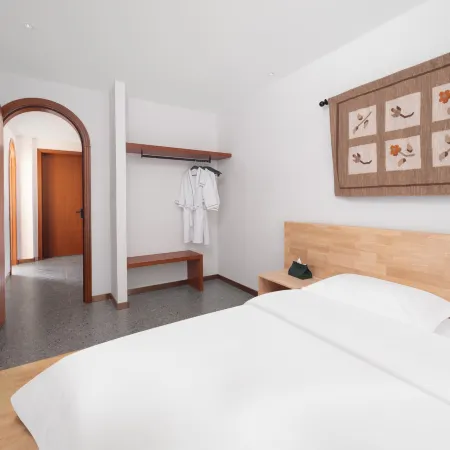 Yanling Qishe B&B (Turpan Yuefeng Suji Branch)