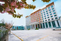 Benri Qinmu Hotel