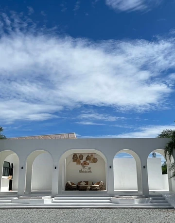 รูปภาพของพูลวิลล่าส่วนตัว โมเดิร์นมินิมอล 5 ห้องนอน - VVP26.20