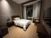 Moon Bay Yunqi Homestay - balcone
