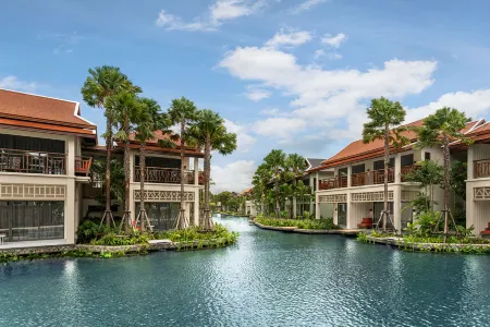 Grand Mercure Khao Lak Bangsak Отели в г. Такуа Па