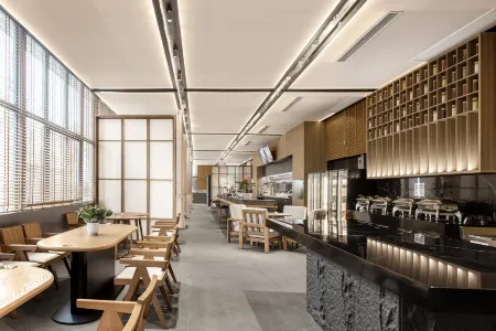 Holiday Hotel of Grand Bashan Mountain