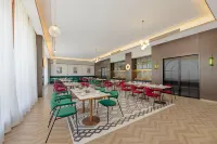 Jinjiang Metropolo Hotel (Hami Railway Station Branch) Hotels in Hami