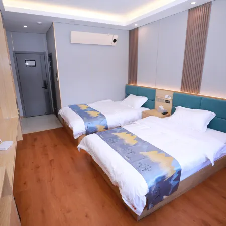 Shiqu Yunqi Hotel