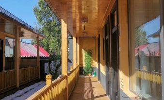 Zhaosu Yunmeng Mingju Homestay