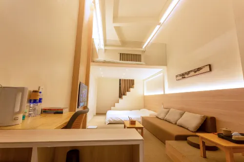 Wuyin Liangju Hotel (Luxi Jinhui Plaza) - parking