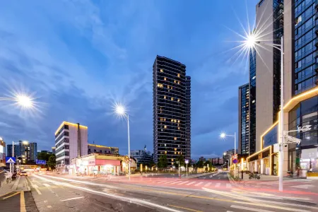 Yishu Hotel (Syikeng Metro Station, Guanlan Avenue, Shenzhen) Отели рядом со станцией Pinghu Railway Station