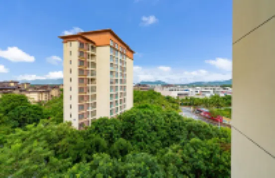 Wanning Shouchuang Yijing Boutique Suite Apartment Hotels near Xinglong Tropical Garden