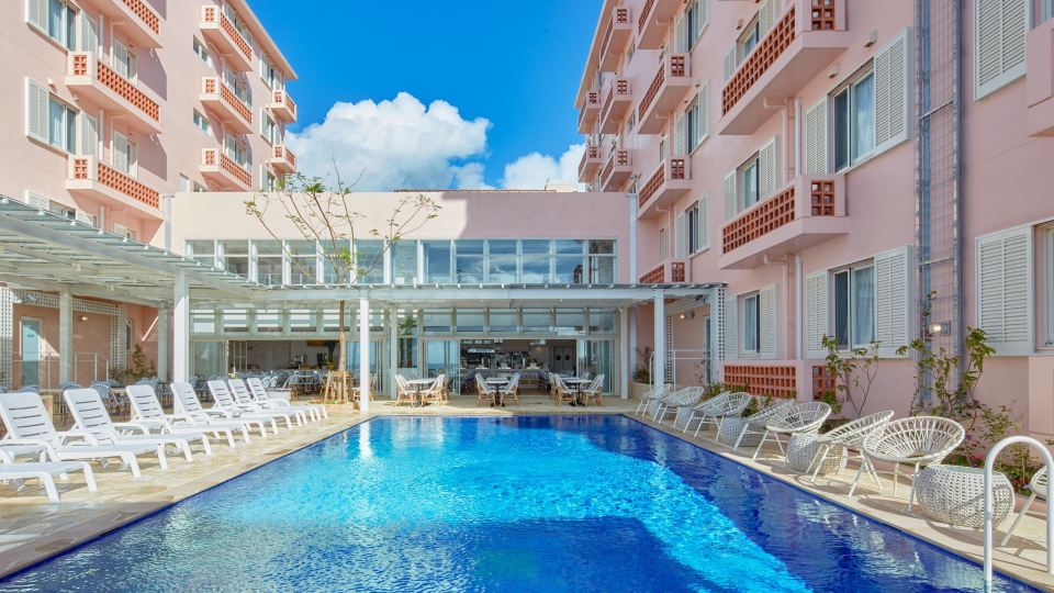 Hotel Seabreeze Coral