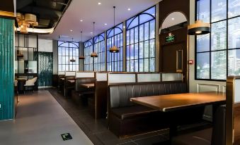 Jiajue Hotel (Shenzhen Shekou Dongjiaotou Subway Station)