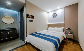 Qingdao Longxi Hot Spring Hotel